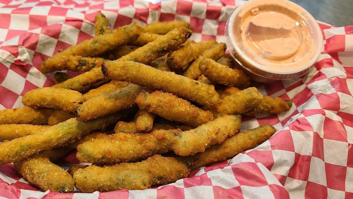 Deep Fried Green Beans with Tomato Aioli